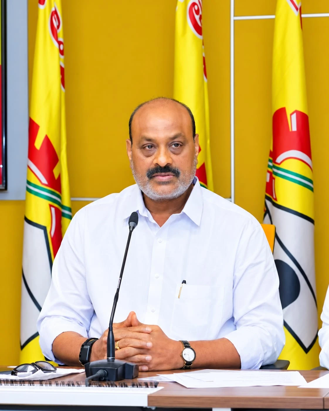 స్థానిక ఎన్నికల వివాదంపై మంత్రి అచ్చెన్నాయుడు ధ్వజం