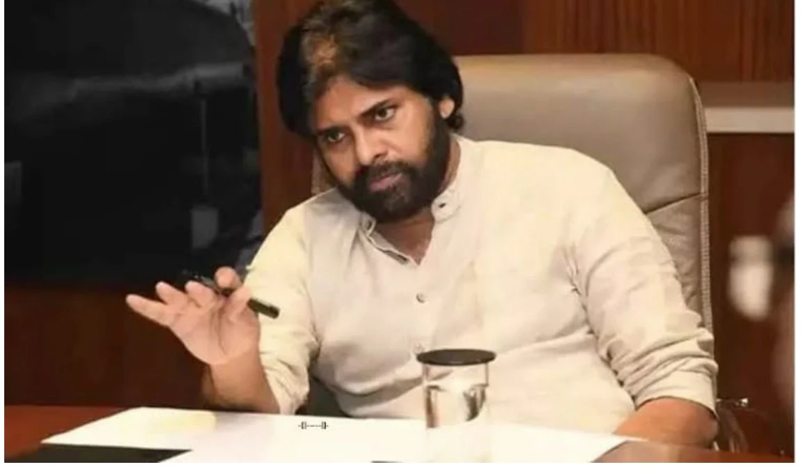 నకిలీ వాట్సాప్ ఛానల్‌పై పవన్ కళ్యాణ్ హెచ్చరిక.. తప్పుడు ప్రచారాన్ని సహించేది లేదని స్పష్టం!