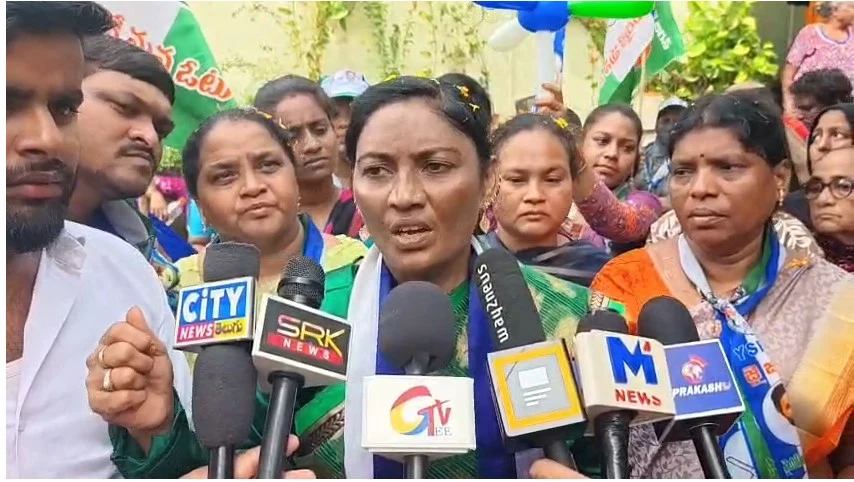 ప్రజల ఆదరణే నా బలం:  గుంటూరు ఈస్ట్ 8వ వార్డు వైసీపీ కార్పొరేటర్ అభ్యర్థి వినోద రాణి..